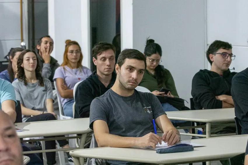 UPC-Universidad-Provincial-alumnos-estudiantes_ cba.gov.ar