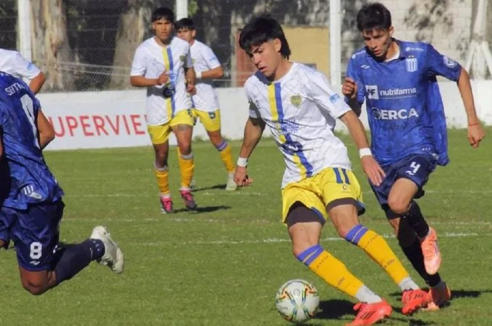 EL OBJETIVO FOTO JUVENTUD UU ARGENTINO MM X EL CHORRILLERO SL