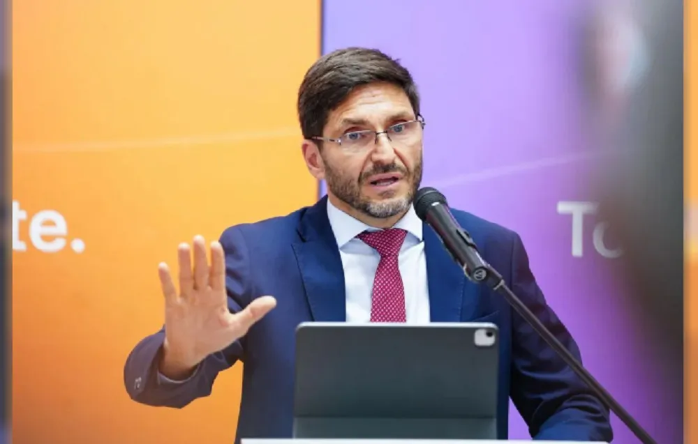 Gobernador de Santa Fe Pullaro