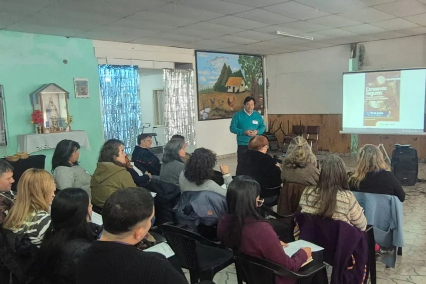 capacitacion-sobre-conservas-traslasierra_ cba.gov.ar