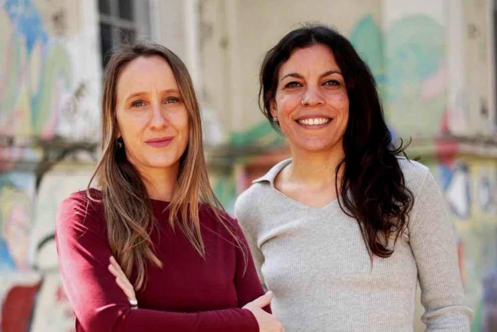 Victoria Caldera y Laura Vilches