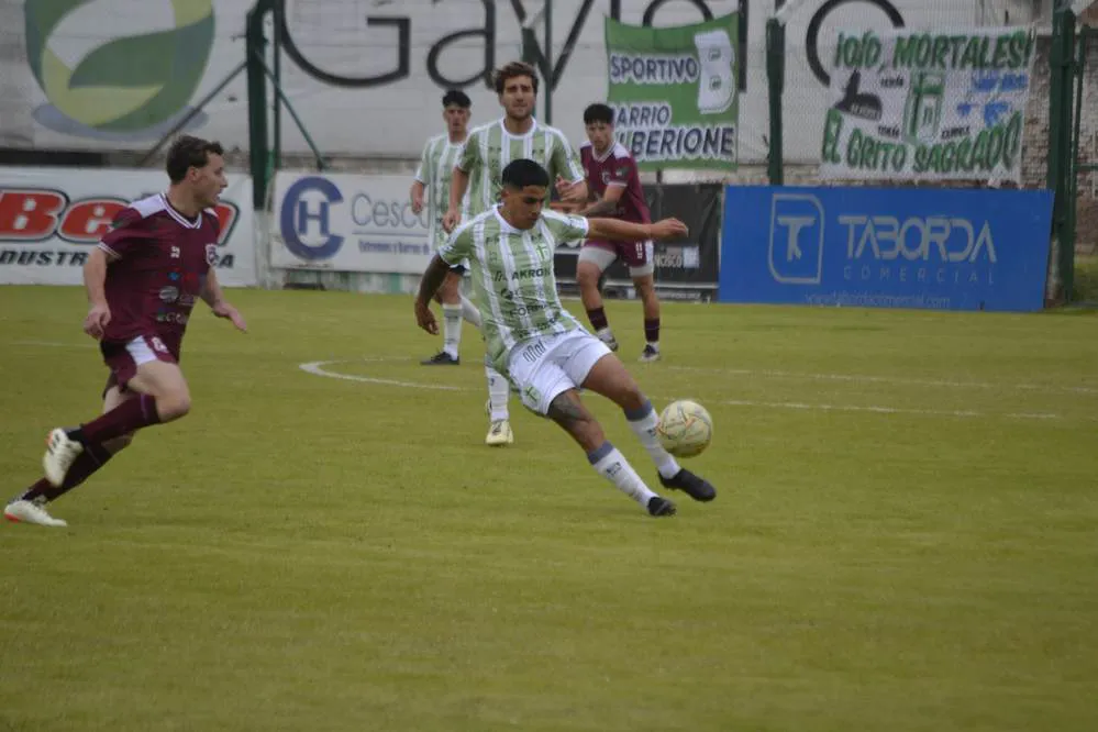 EL OBJETIVO FOTO SPORTIVO DEFENSORES RAMALLO PRENSA SB