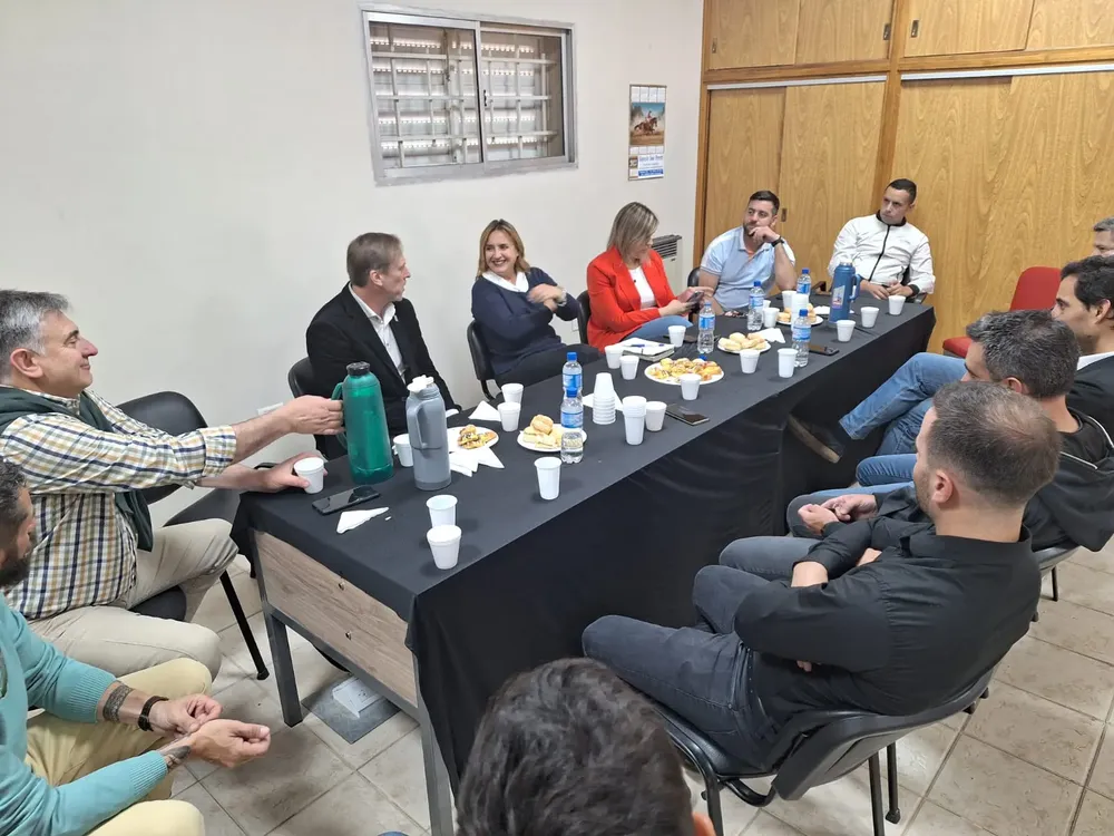 prunotto reunión con radicales