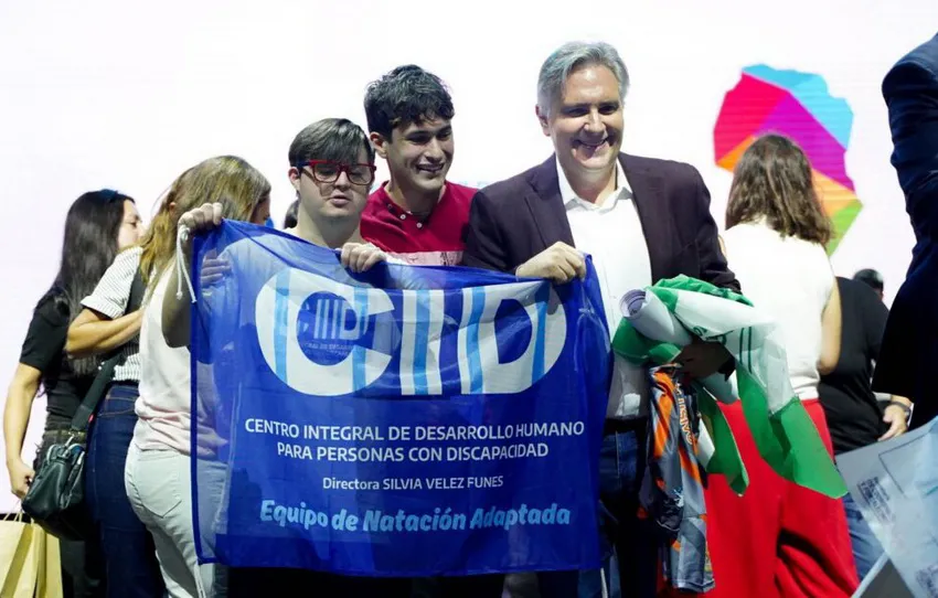 discapacidad-llaryora_ cba.gov.ar