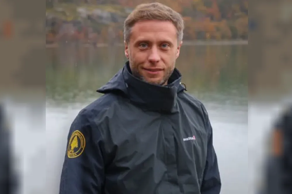 Cristian Larsen