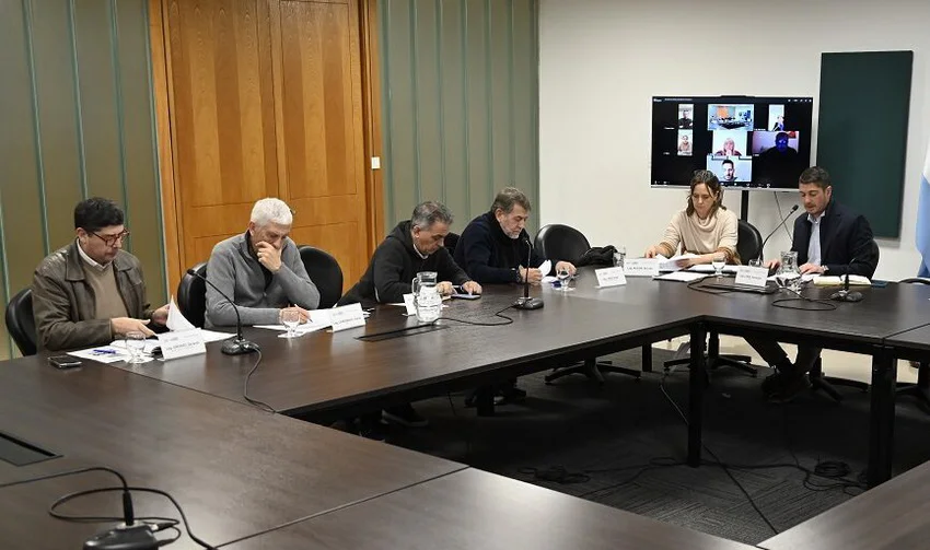 legislatura-proyecto-movilidad-electrica_ prensa Legislatura
