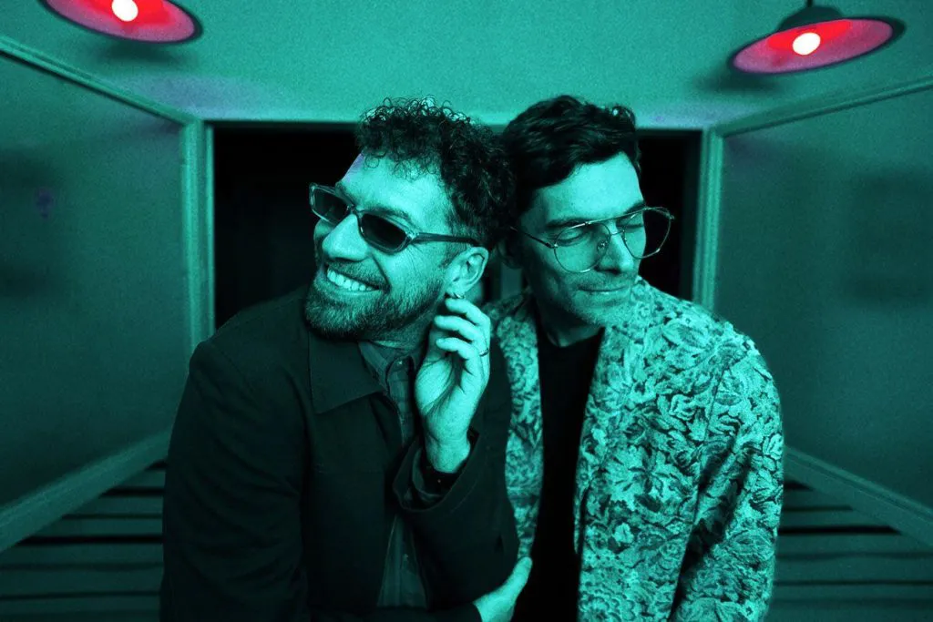 Aplaudamos a las Bandas