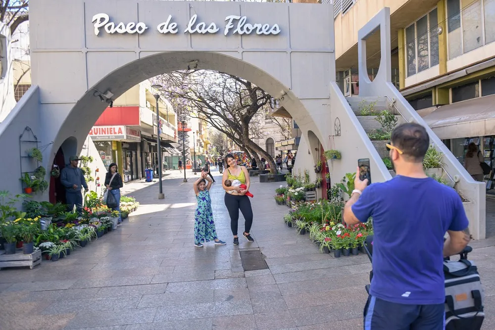 paseo de las flores