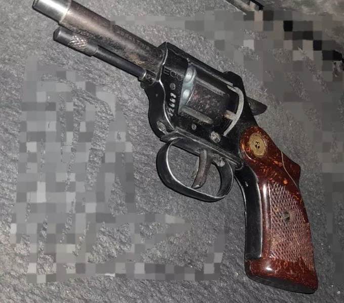 arma de fuego policía córdoba