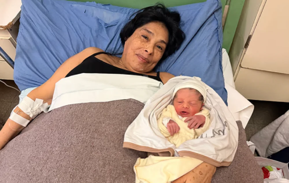 Madre e hijo recibieron el alta de 62 años