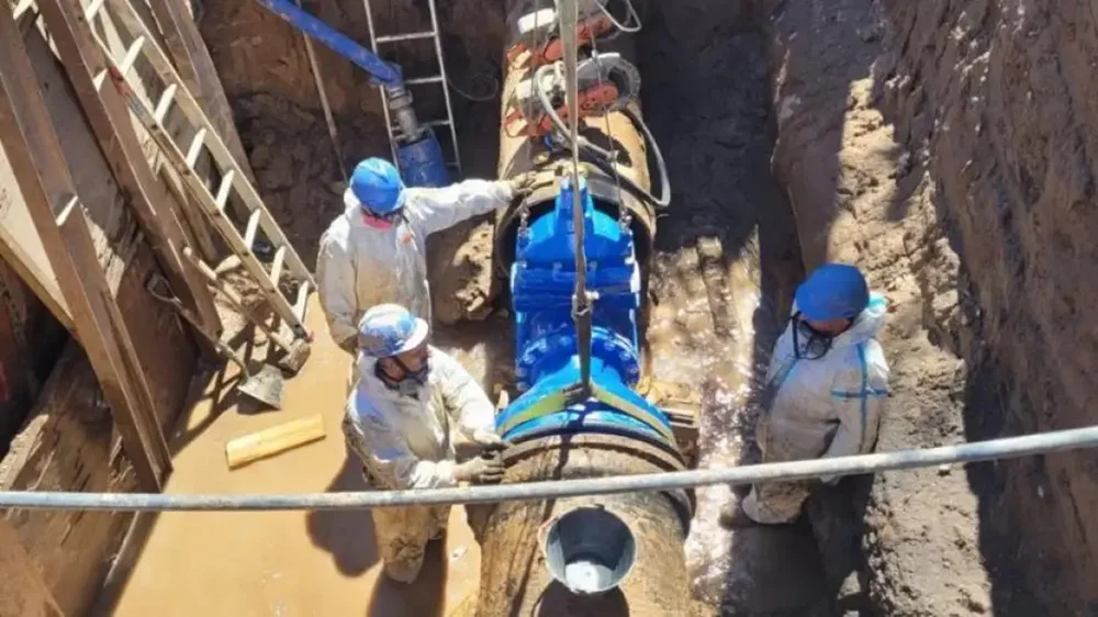 Reparación de caño barrio Stoecklin
