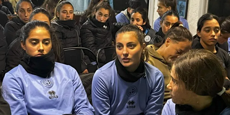 Mujeres deportistas del Club Atlético Belgrano