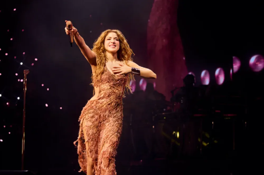 Shakira gira