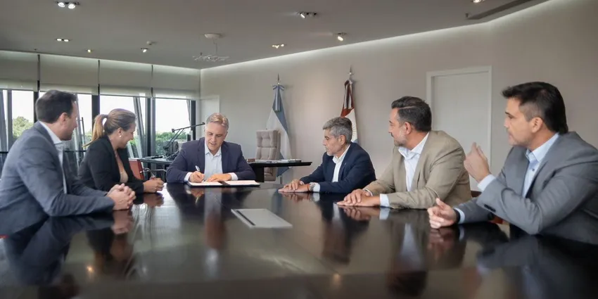 Llaryora-ley de seguridad provincial_ cba.gov.ar