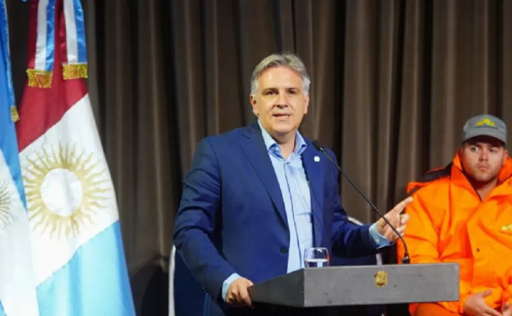 Llaryora obras de dos nuevos altoniveles