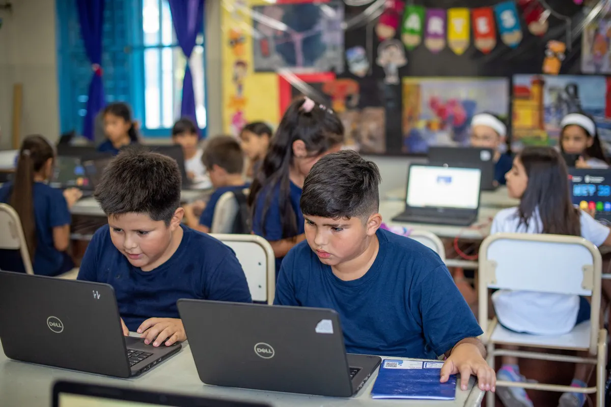 Educación