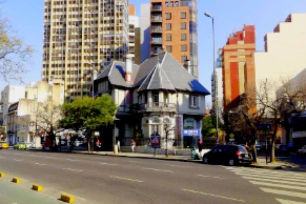 Calle Ituzaingó y Yrigoyen