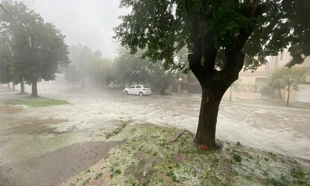 EL OBJETIVO FOTO RIO CUARTO TEMPORAL GRANIZO 2 LV16