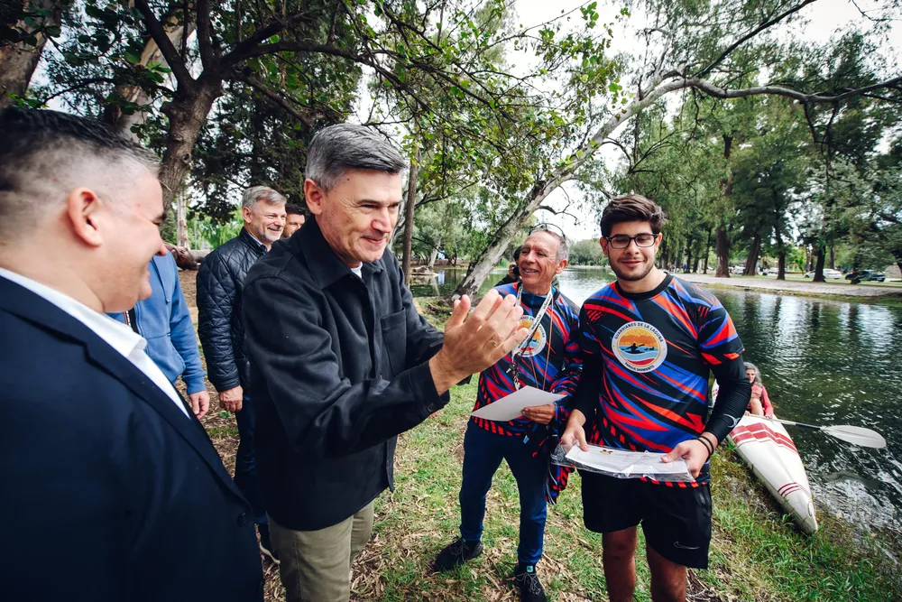 la laguna del parque sarmiento
