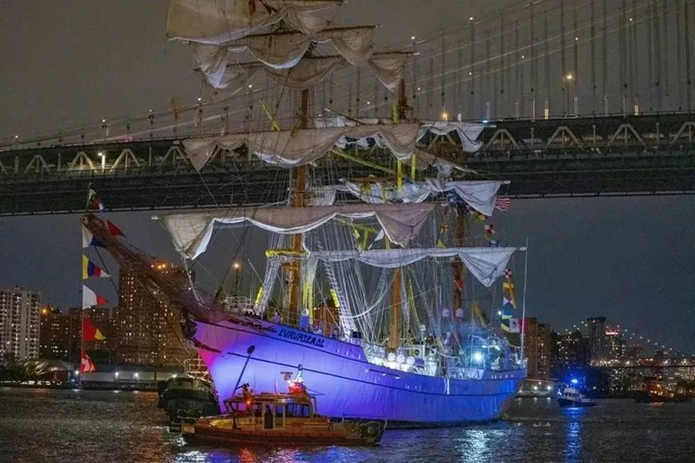 un buque escuela mexicano