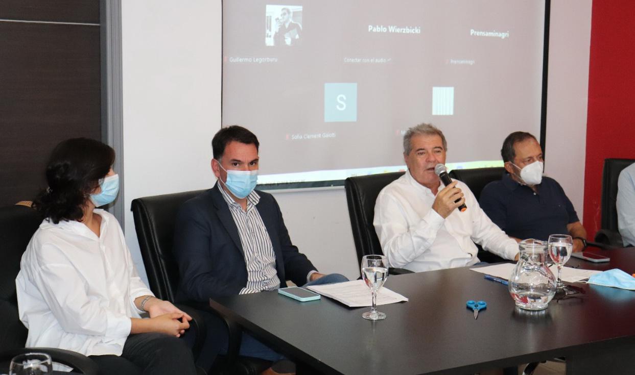 Acueducto-ganadero-_ cba.gov.ar