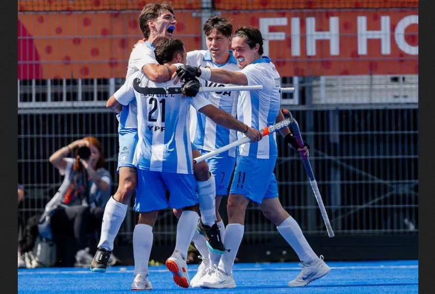 Los-Leones-Mundial-Hockey_ redes NA