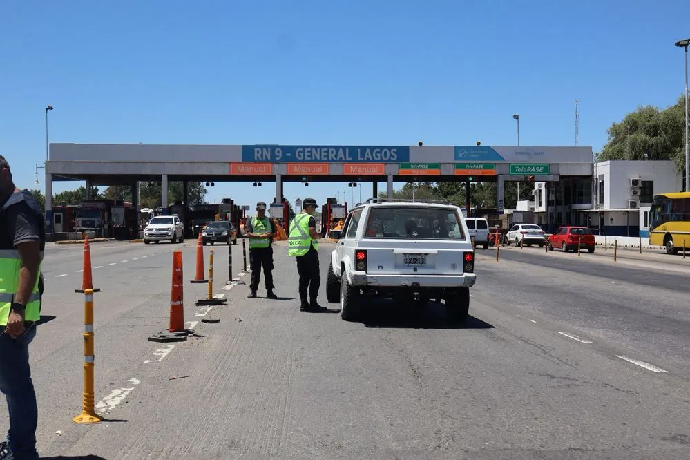 EL OBJETIVO FOTO SANTA FE OPERATIVO VERANO CONTROLES RUTA