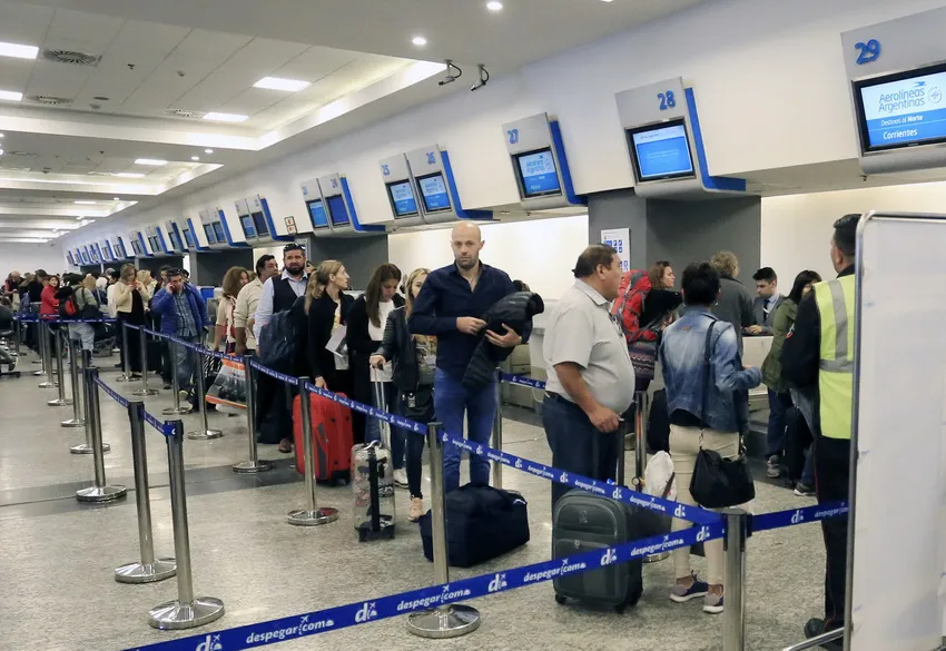 aerolíneas-viajes-aeropuertos-low-cost_ Archivo NA