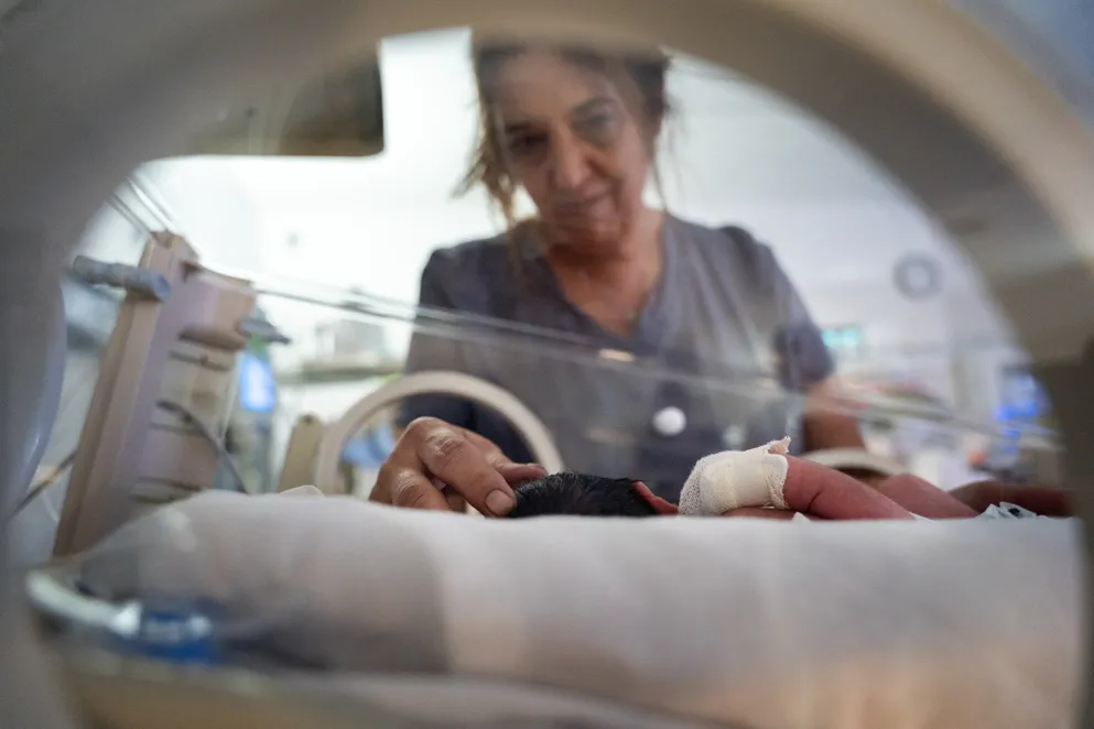 abrazadoras en la Nueva Maternidad cba