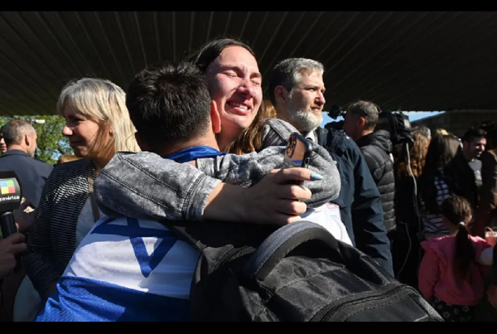 reencuentro de los argentinos evacuados de Israel