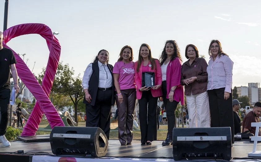 Octubre-Rosa_ prensa Legislatura