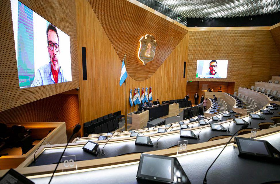 Legislatura-on line_01