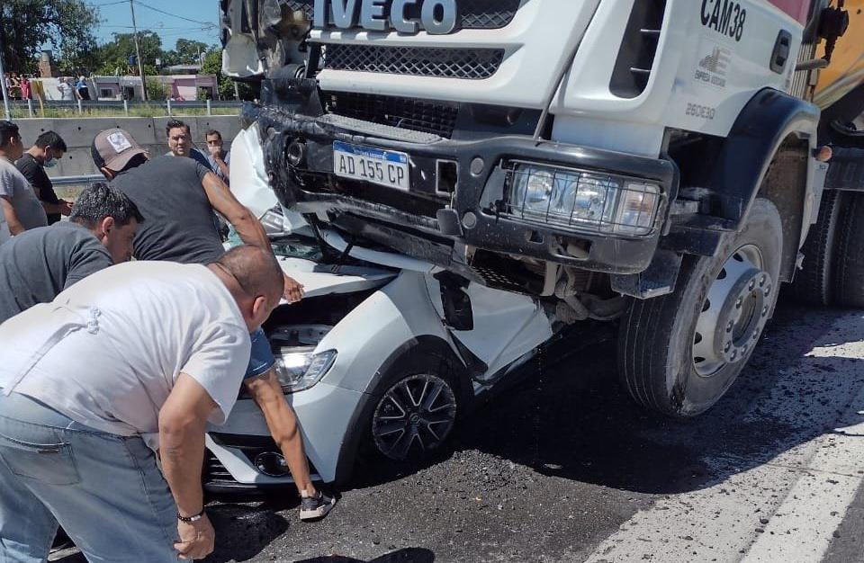 Accidente Circunvalación - gentileza Twitter @andyferreyra