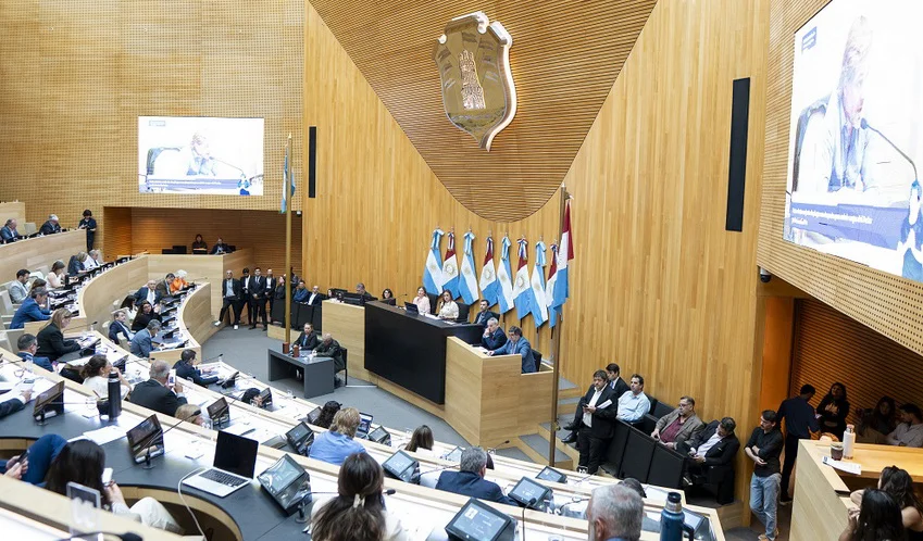 Legislatura-Unicameral- prensa Legislatura