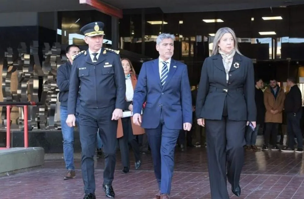 EL OBJETIVO FOTO QUINTEROS MONTEOLIVA GUTIERREZ SEGURIDAD