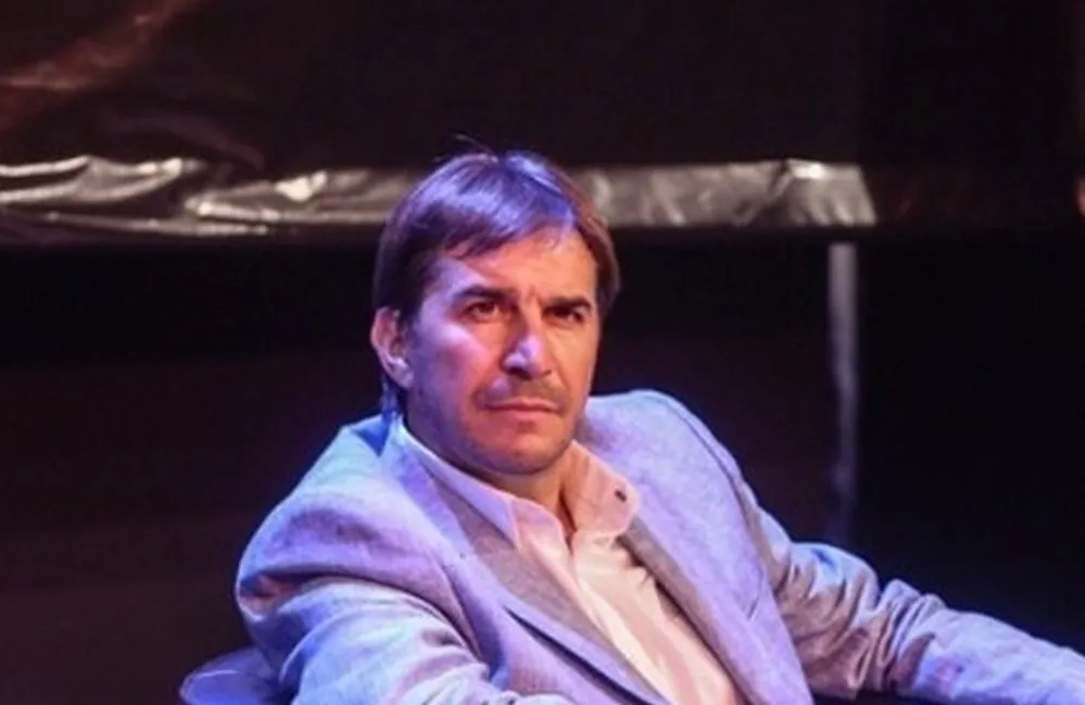 EL OBJETIVO FOTO JAVIER FARONI X