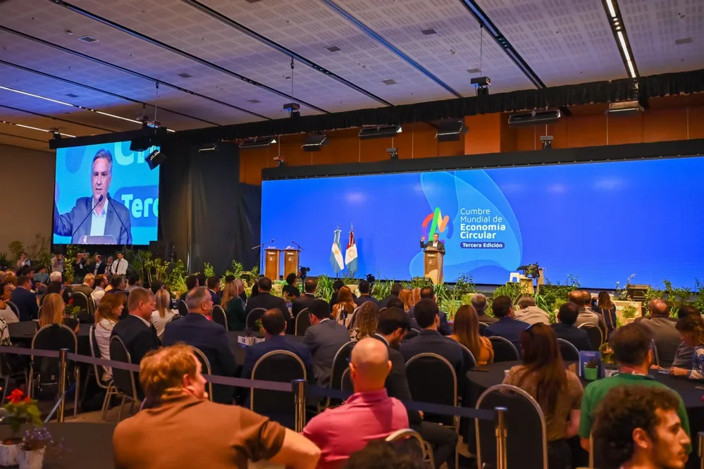 EL OBJETIVO FOTO CUMBRE ECONOMIA CIRCULAR 2023 4