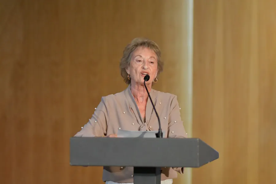 Memoria de las Víctimas del Holocausto