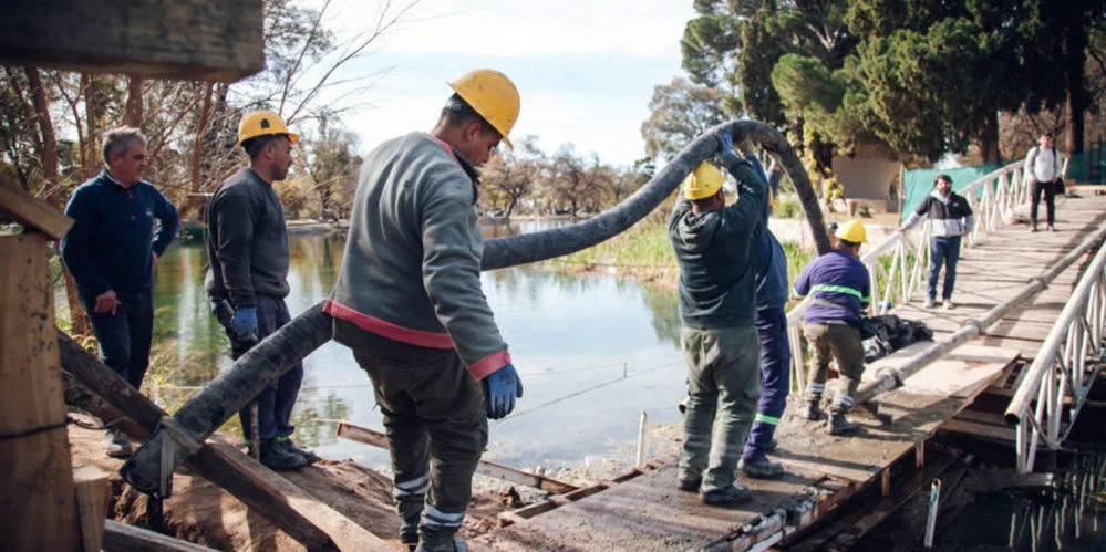 EL OBJETIVO FOTO CORDOBA PUENTE PARQUE SARMIENTO