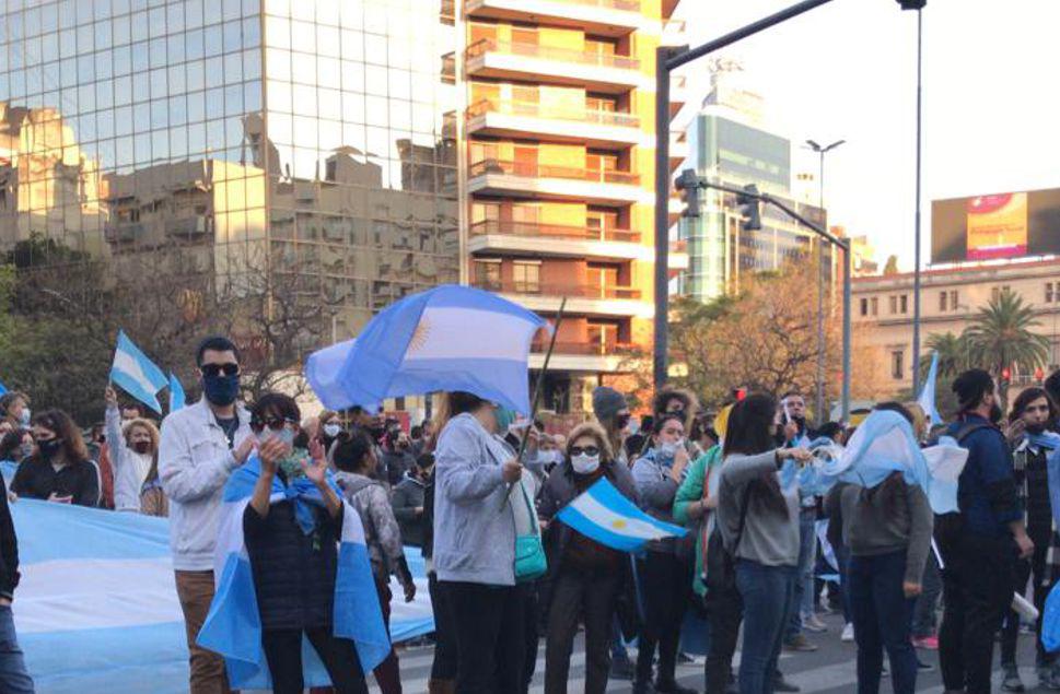 Banderazo-cba_04