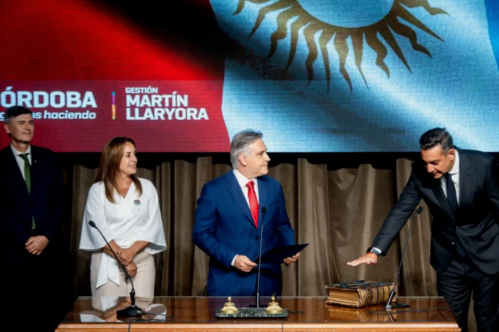 Miguel Siciliano jura