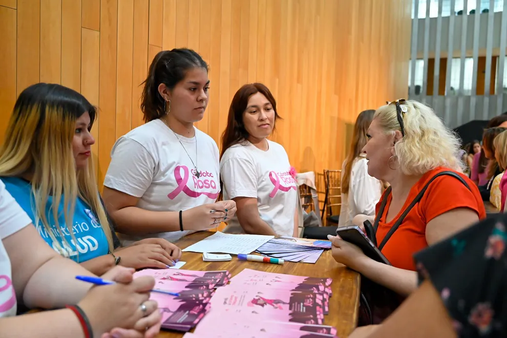 Expo Mujer Córdoba Rosa