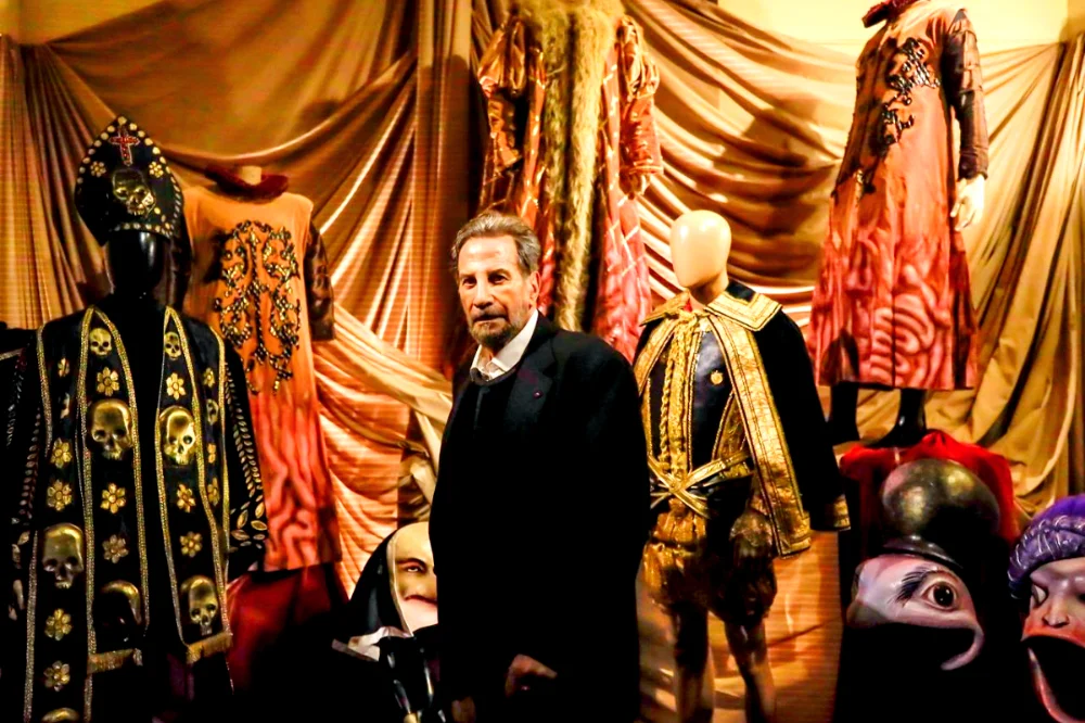 Museo Tamburini inauguró Eugenio Zanetti. El hombre que habita muchos mundos