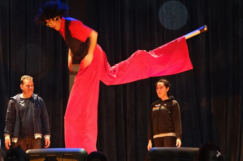 teatro-itinerante-Ey-Pez_ cba.gov.ar