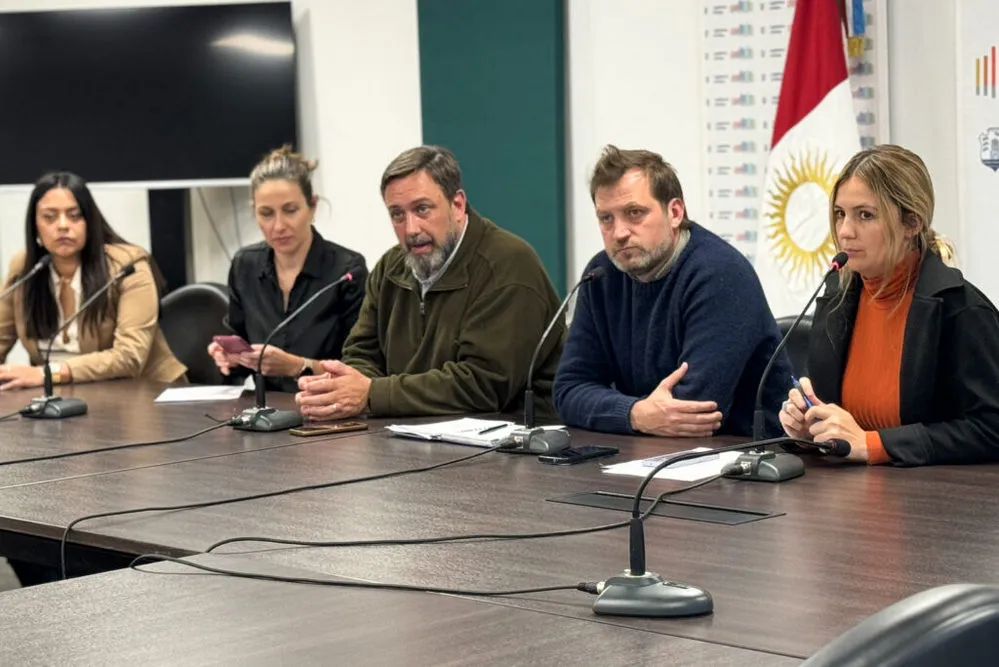 EL OBJETIVO FOTO LEGISLATURAS CONECTADAS