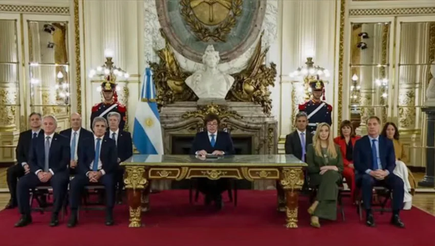 Milei-Casa-rosada_ NA