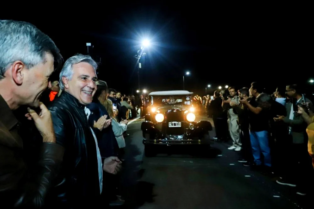 Llaryora inauguró el altonivel de Valle Escondido 2