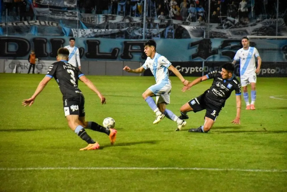 EL OBJETIVO FOTO ESTUDIANTES RC TEMPERLEY PRENSA TEMPERLEY