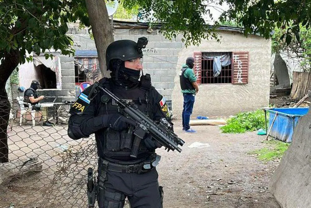 EL OBJETIVO FOTO FPA VILLA BUSTOS ALLANAMIENTO