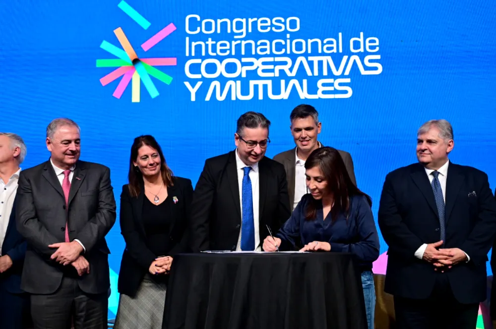 _acuerdo con mutuales y cooperativas
